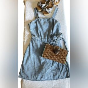 💄 Verá Bradley tiki Bali blue clutch EUC